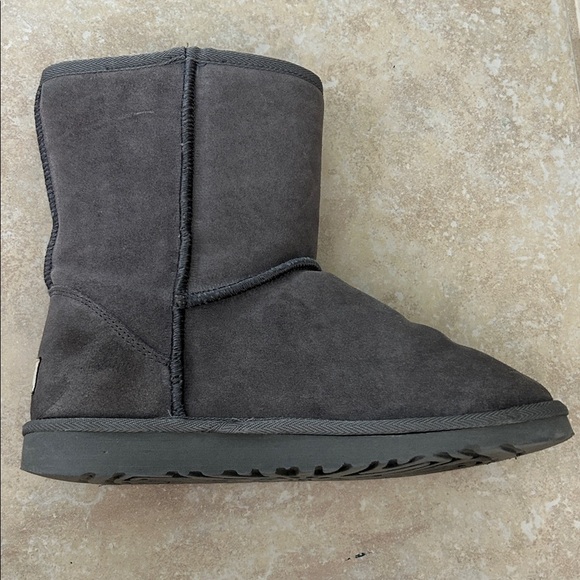 UGG Classic Short Boots Sheepskin 2010 Size 7 Twinface Water Repellent Cozy - Picture 5 of 8